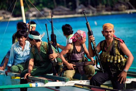 are there pirates in the south china sea